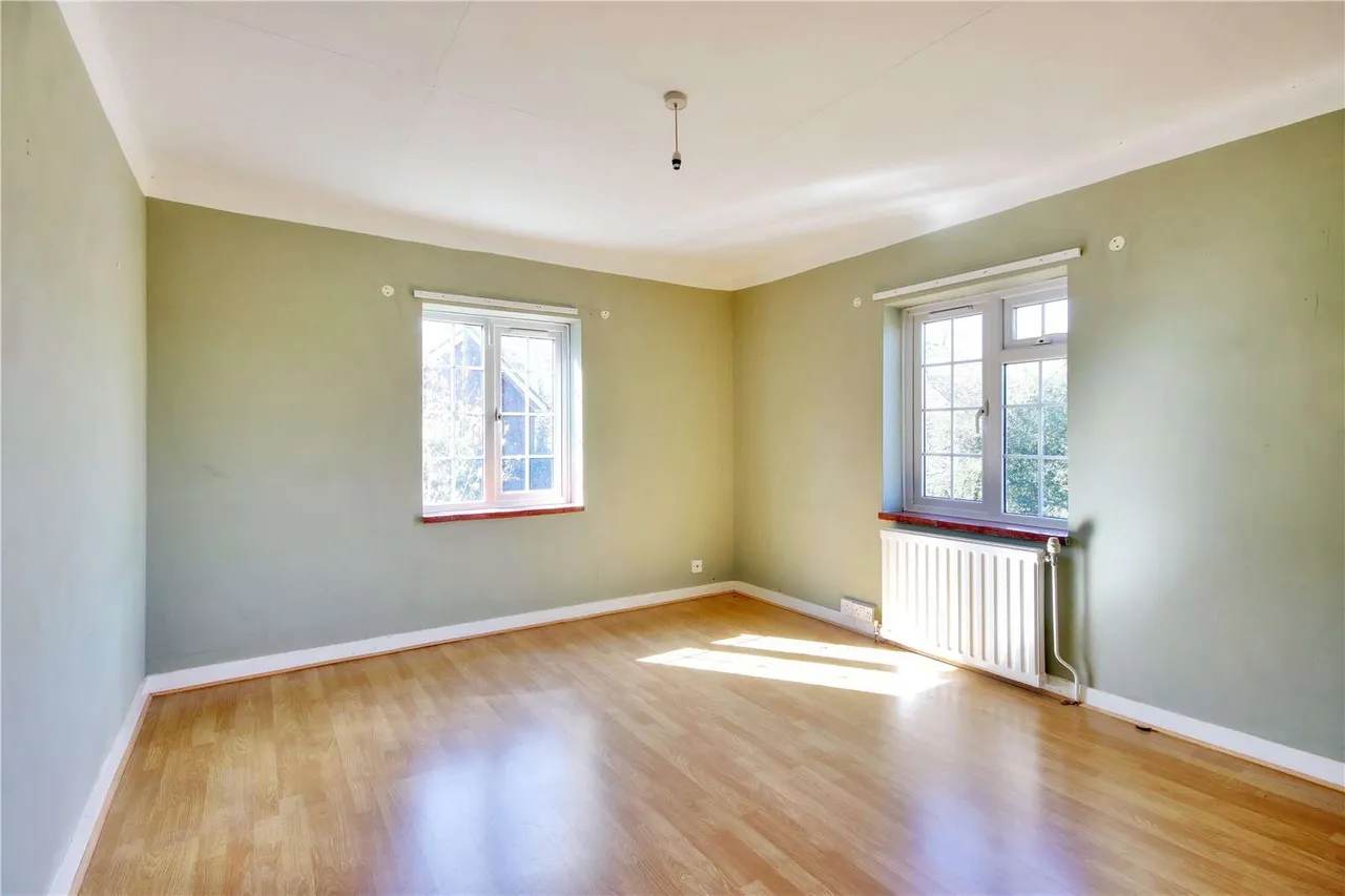 Maidstone Road, Paddock Wood, Tonbridge, Kent, TN12 6DZ, photo 10