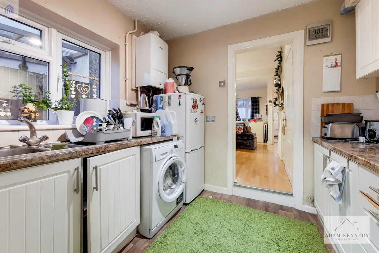 20 Denny Road, Edmonton, London, N9 7QS, photo 3