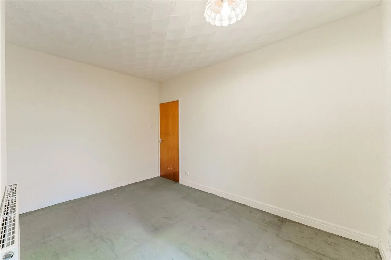Grove Avenue, Hemsworth, WF9, photo 9
