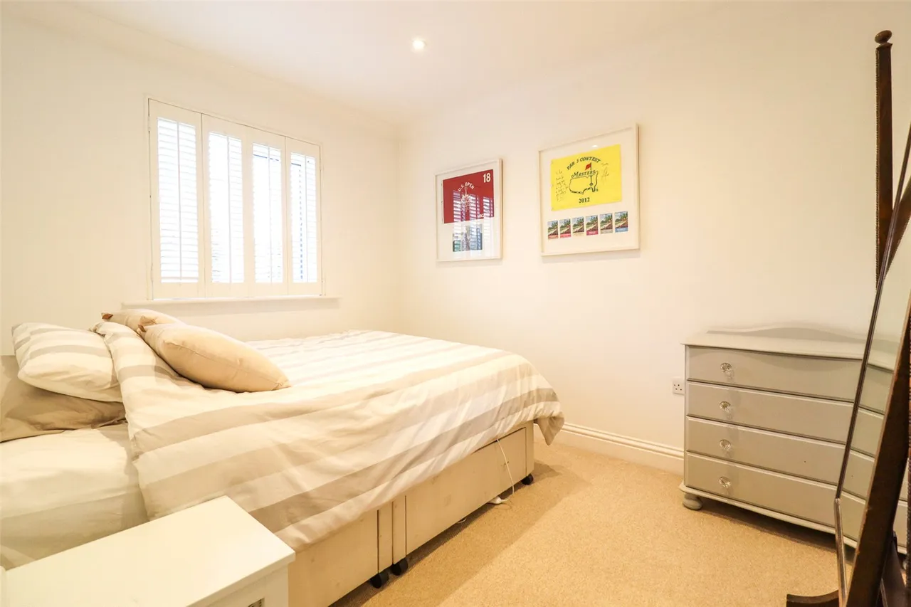 Alfred Close, Fleet, Hampshire, GU51 1ES, photo 11