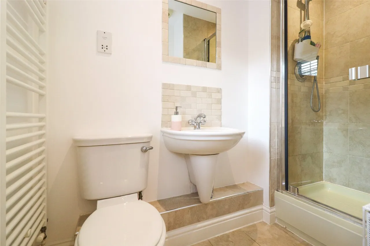 Alfred Close, Fleet, Hampshire, GU51 1ES, photo 10