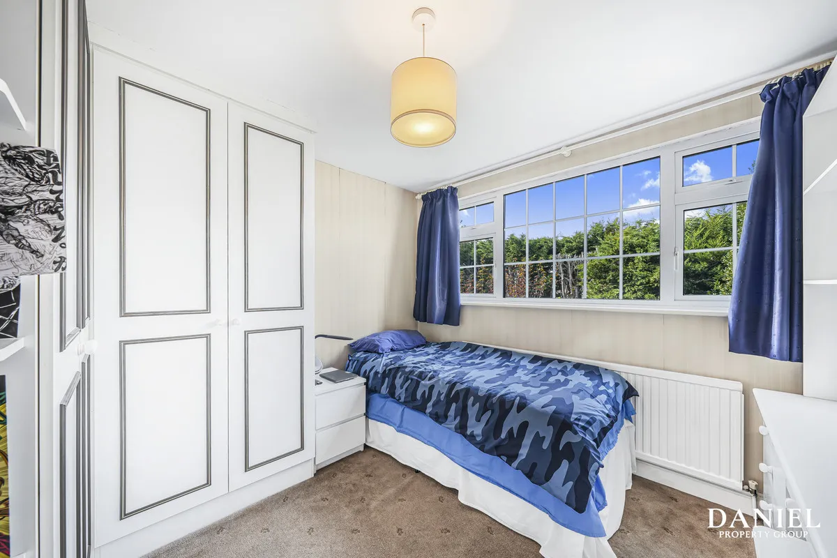 Great Berry Lane, Langdon Hills, SS16, photo 21