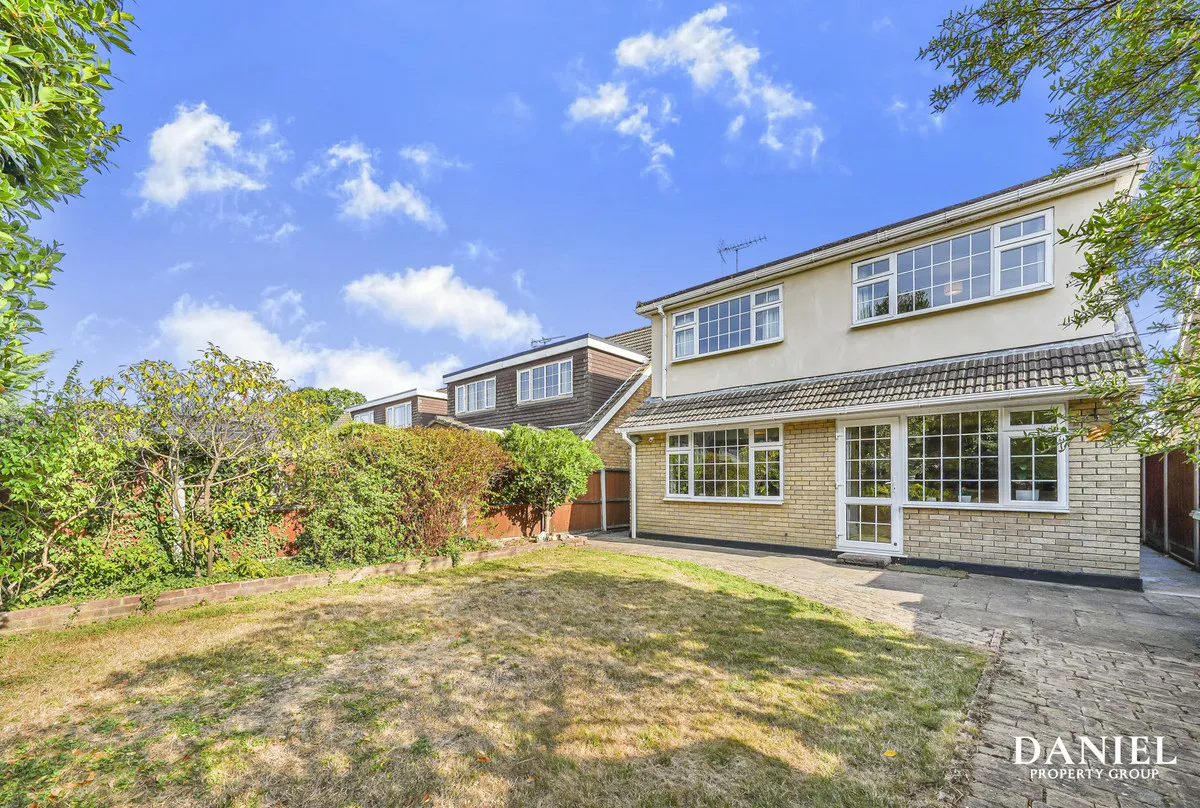 Great Berry Lane, Langdon Hills, SS16, photo 25