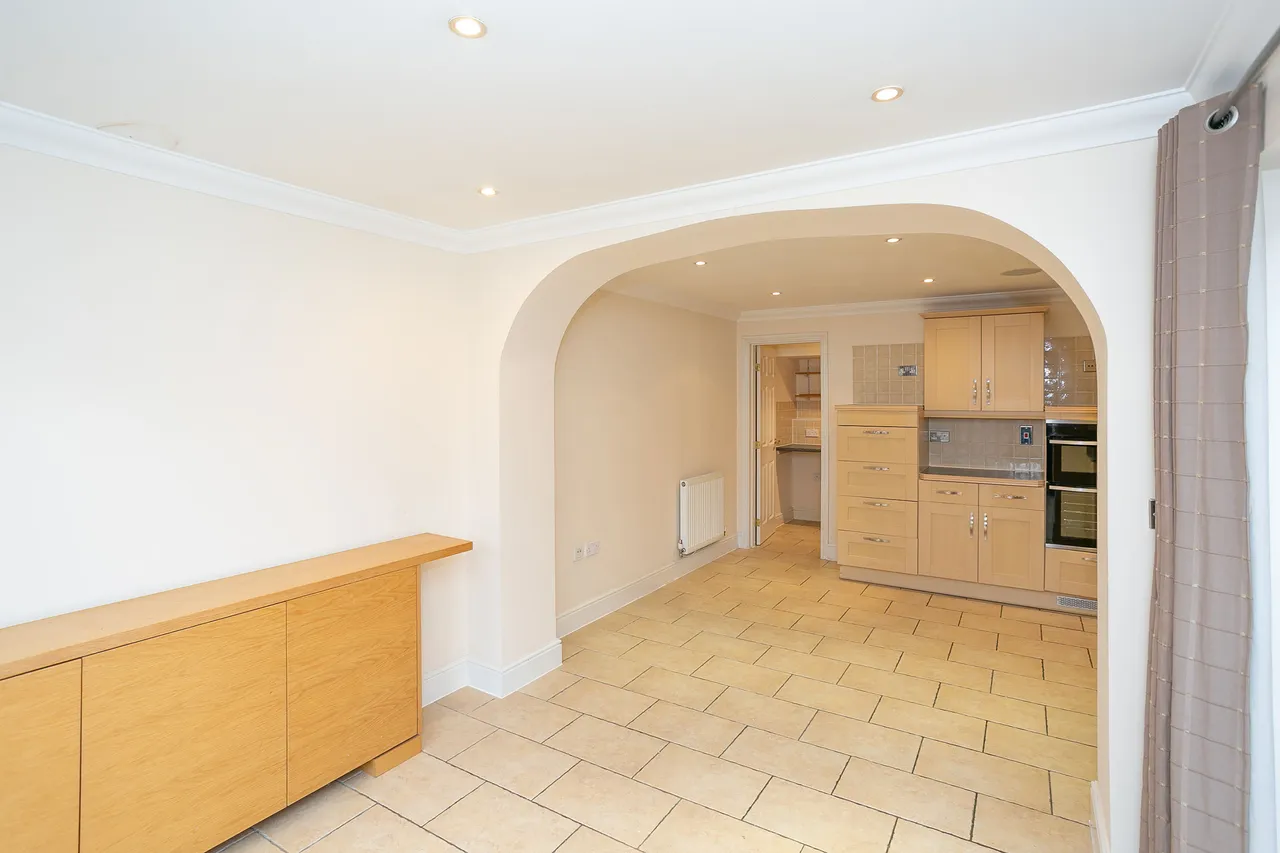 Watford, WD19, photo 12