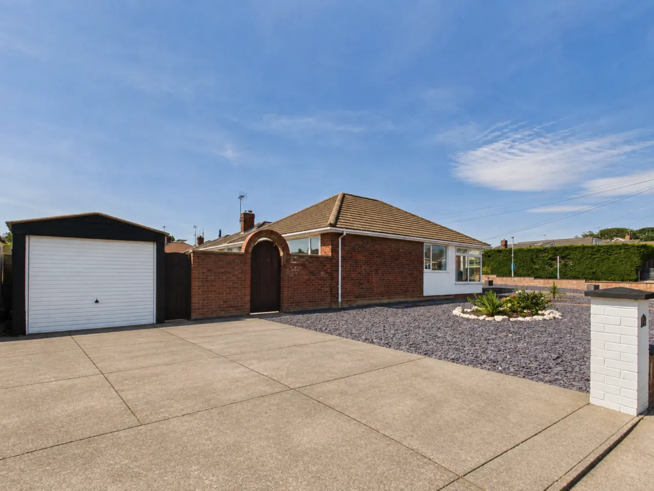 Orford Drive, Oulton Broad, photo 4