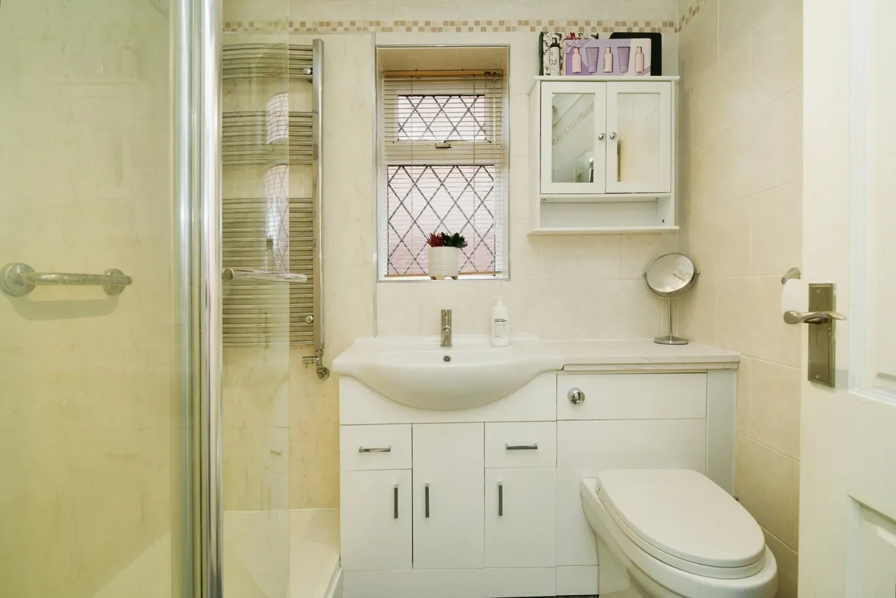Ellerby Avenue, Clifton, Swinton, Manchester, M27, photo 6