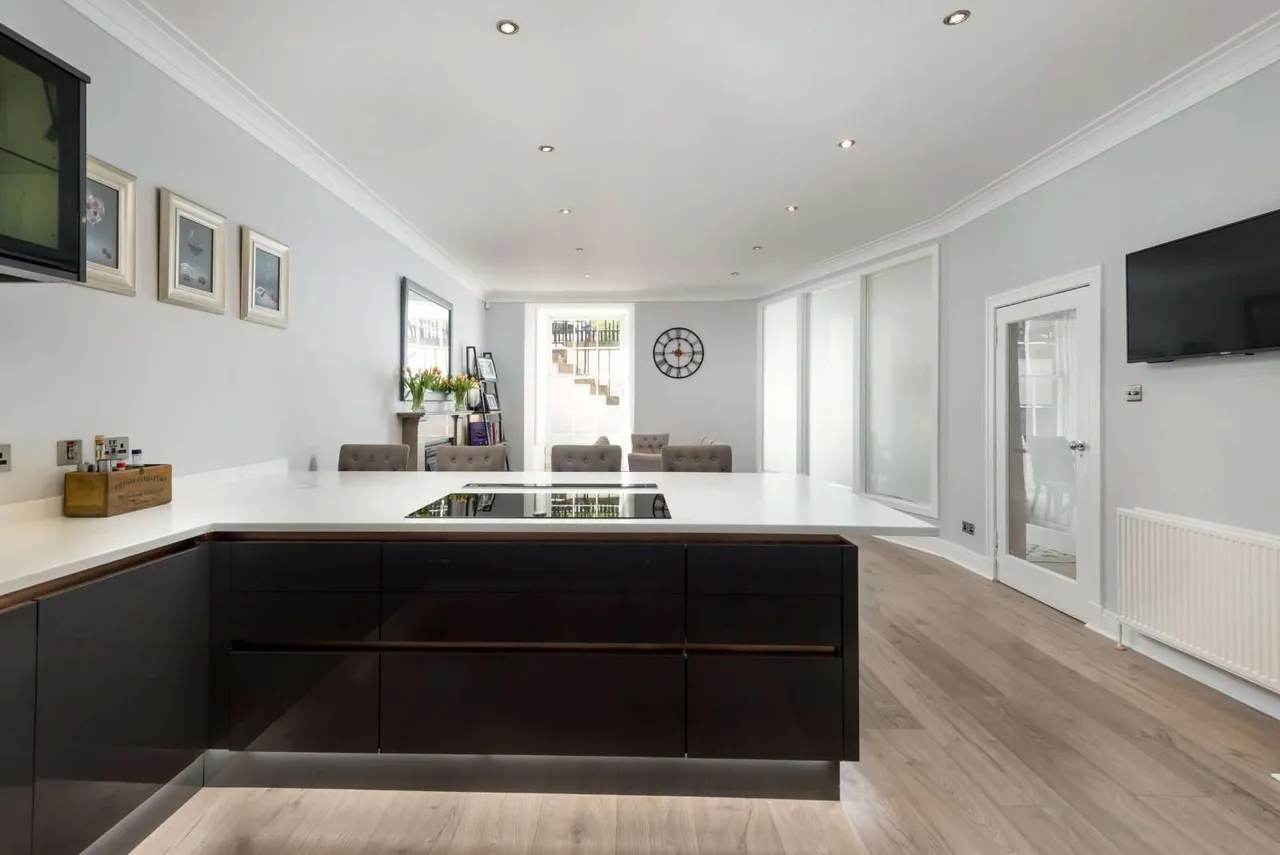 Moray Place, New Town, EH3, photo 10