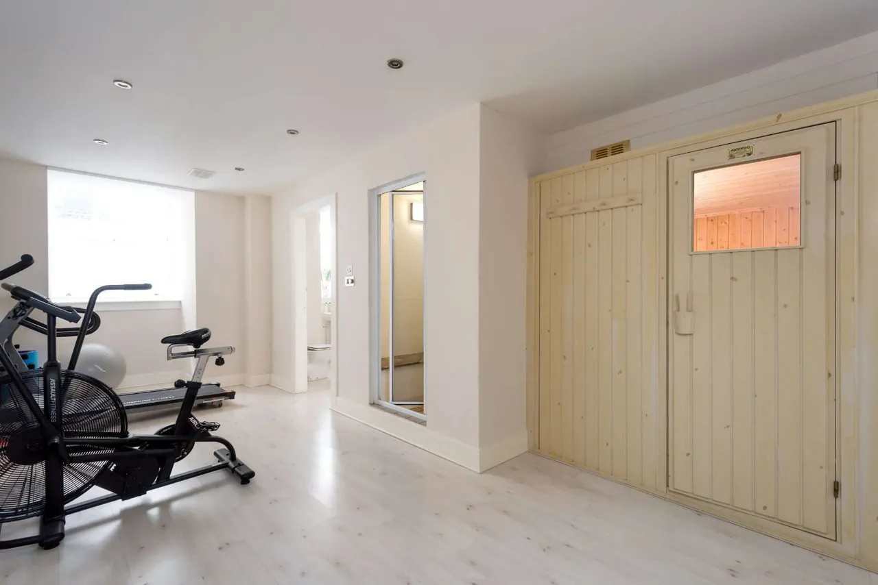 Moray Place, New Town, EH3, photo 22