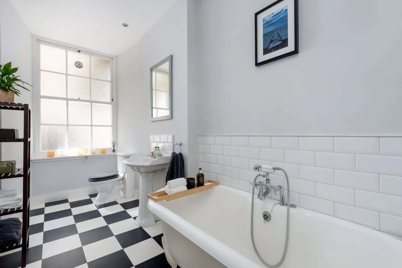Moray Place, New Town, EH3, photo 17