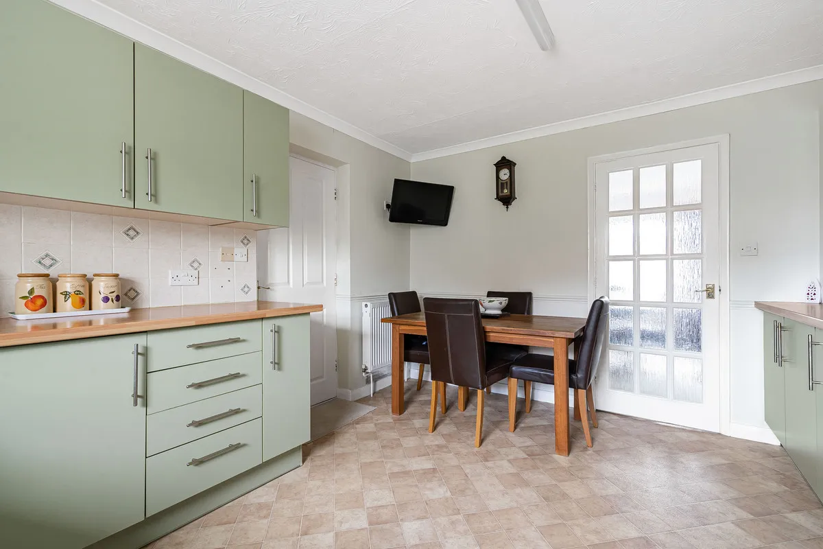 Buchan Road, Bicester, photo 11