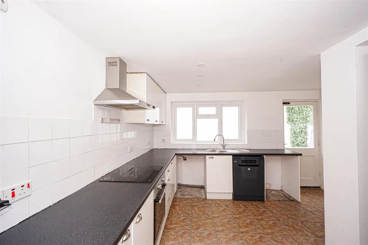 Gordon Road, Hastings, photo 15