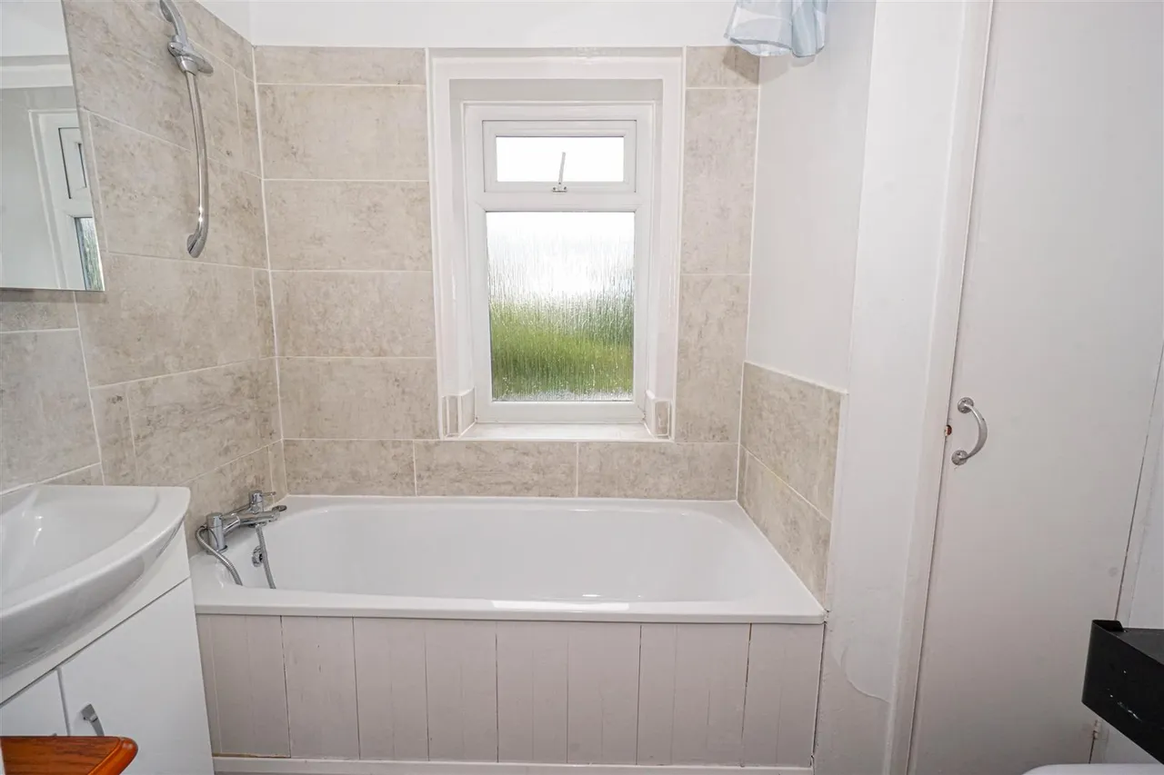 Gordon Road, Hastings, photo 21