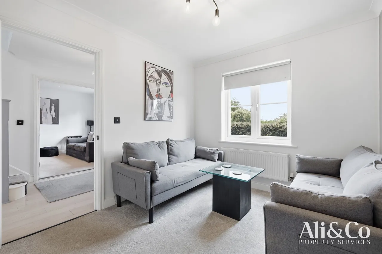 Guardian Avenue, Grays, Essex, RM16 5US, photo 19