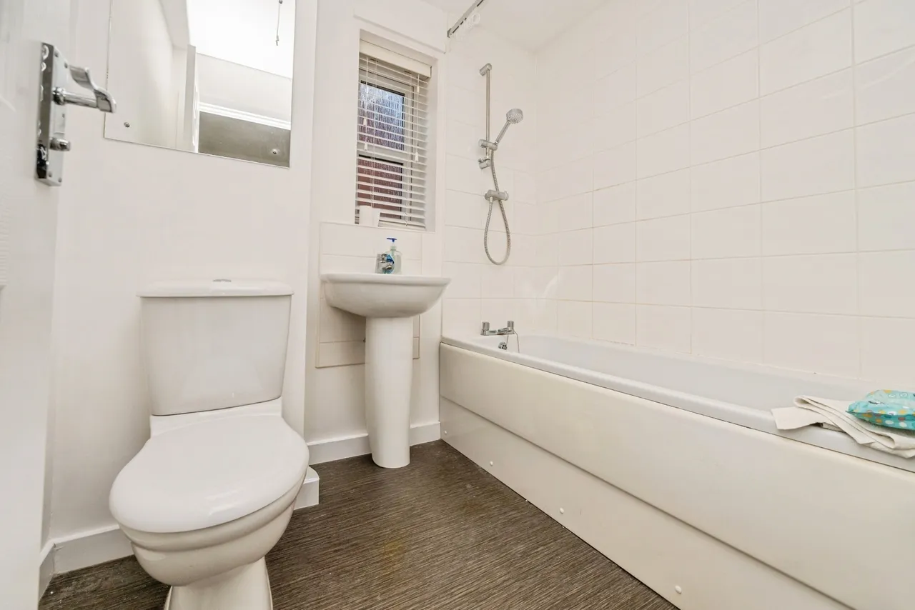 Ubique Avenue, Meon Vale, CV37, photo 13