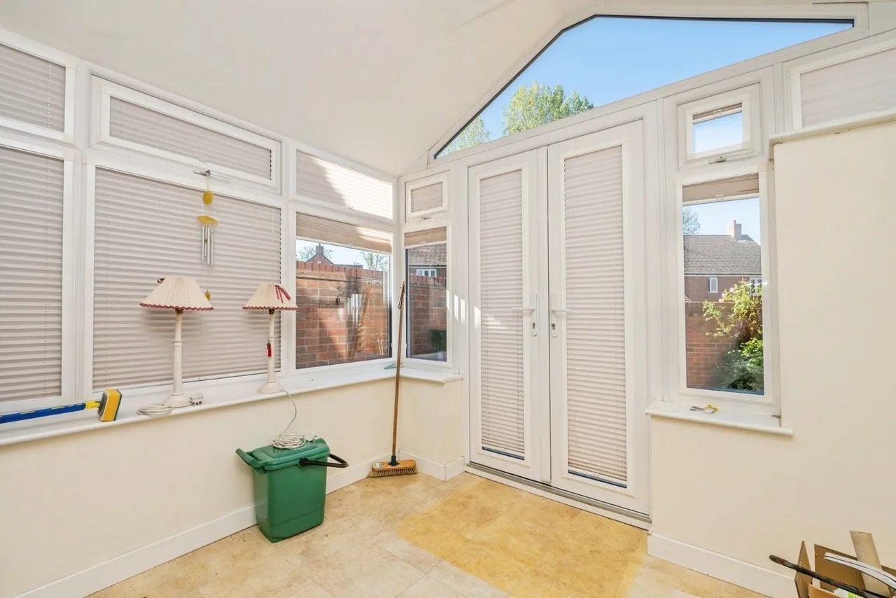 Ubique Avenue, Meon Vale, CV37, photo 6