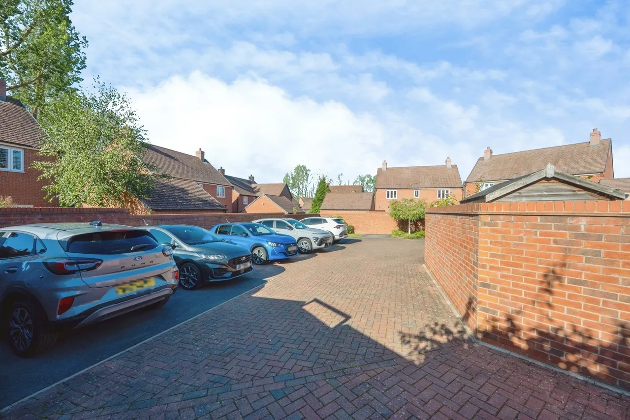 Ubique Avenue, Meon Vale, CV37, photo 16