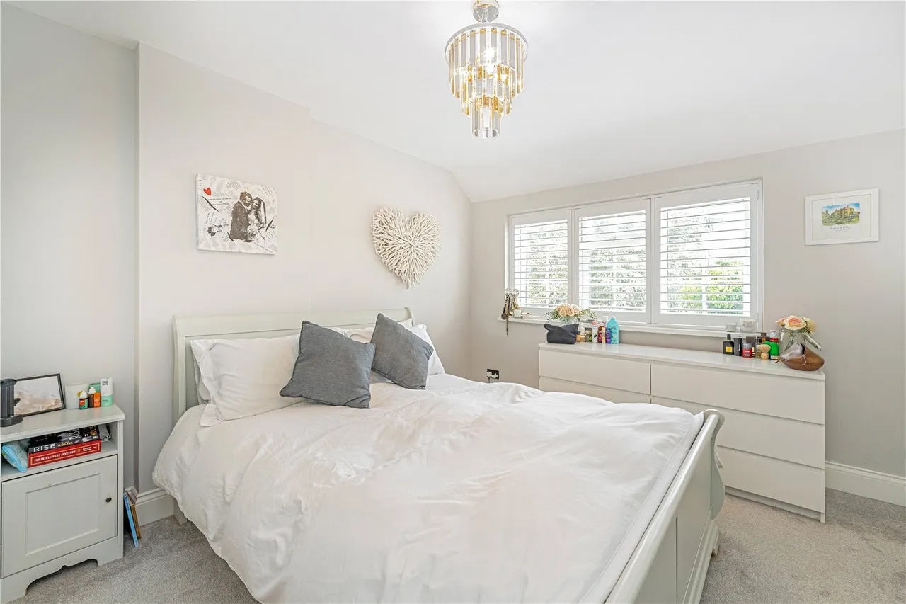 Hanworth Road, Hampton, TW12 3ED, photo 6