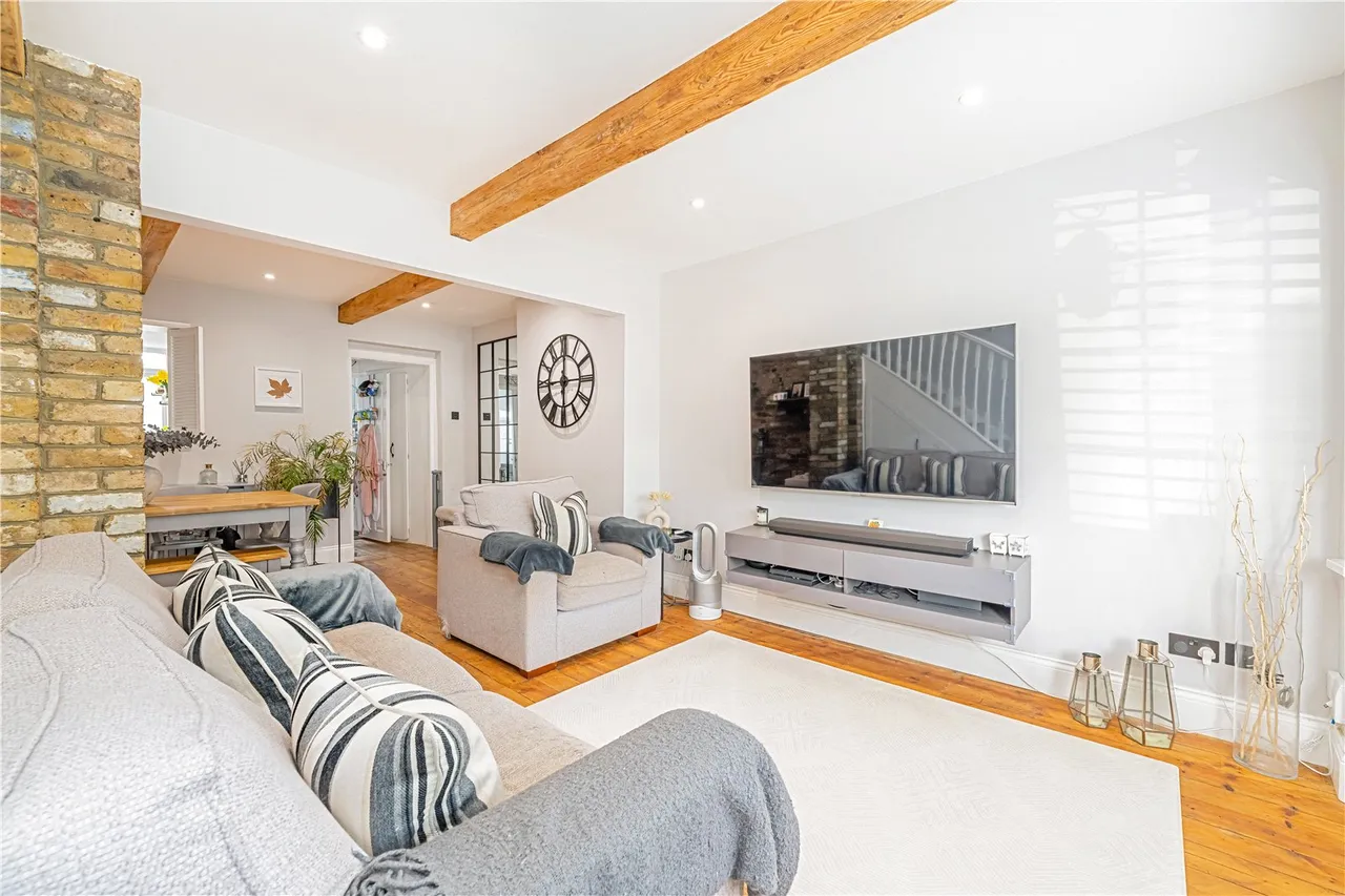 Hanworth Road, Hampton, TW12 3ED, photo 4