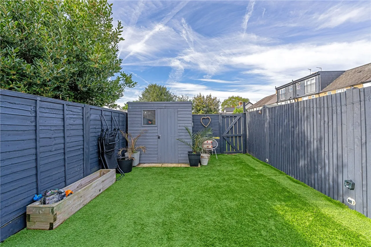 Hanworth Road, Hampton, TW12 3ED, photo 7