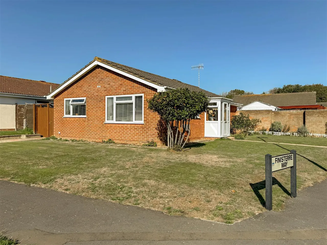 3 bed house for sale, Finisterre Way, Beaumont Park