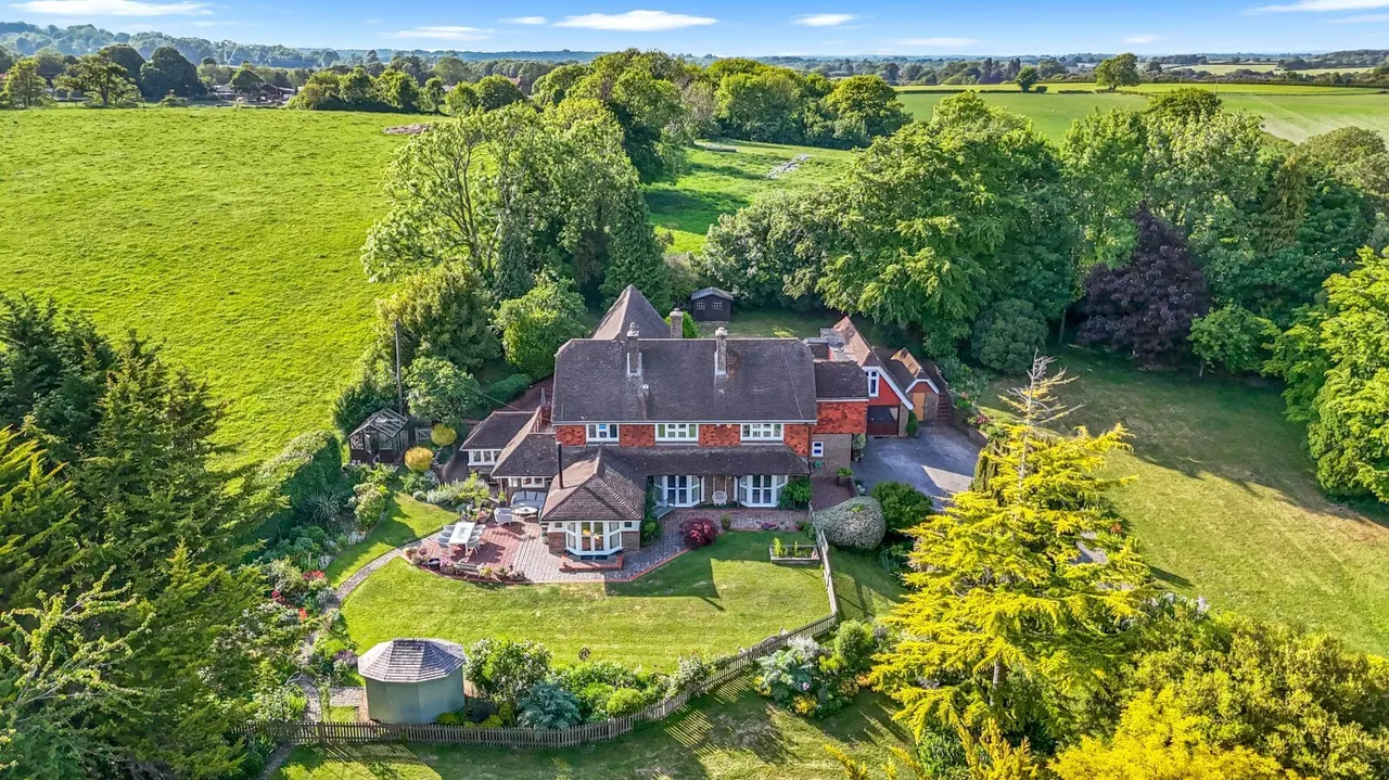 7 bed house for sale, Hamsey, Lewes, BN8