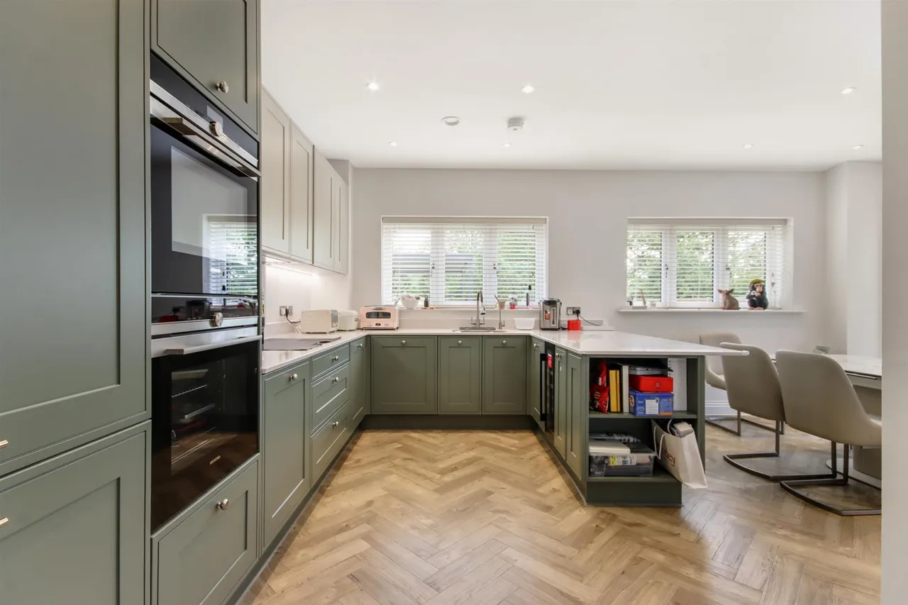 Fitch Kemp Close, Hildenborough, photo 8