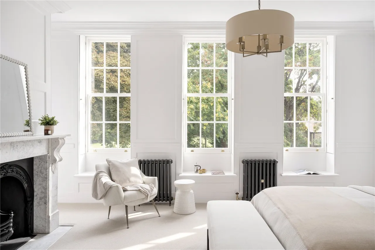 Chiswick Lane South, London, W4, photo 15