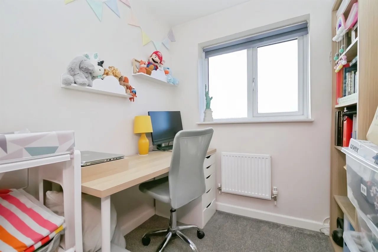 Llwyn Helig Bridgend, CF33, photo 10
