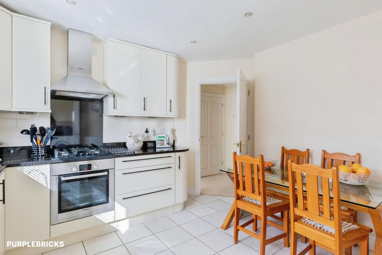 Holyoke Grove, Leamington Spa, CV31, photo 9