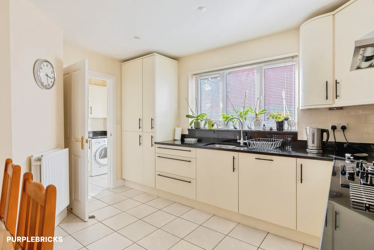 Holyoke Grove, Leamington Spa, CV31, photo 8