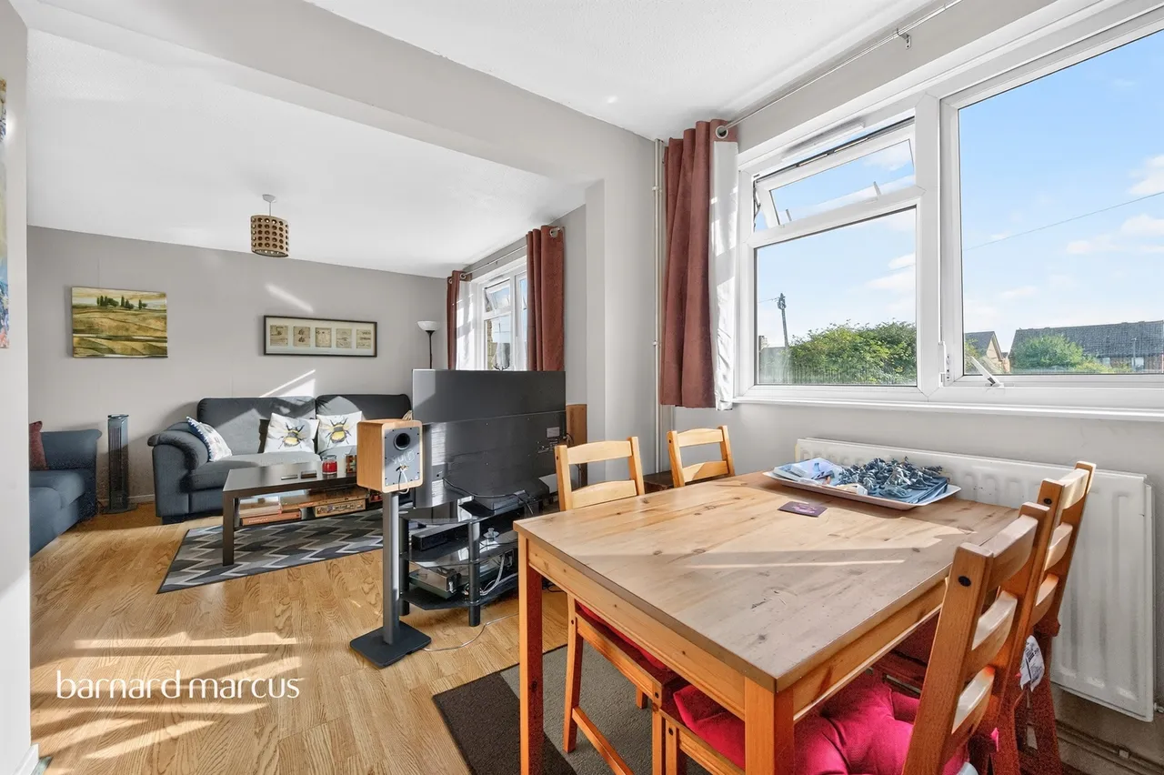 Gatley Avenue, Epsom, KT19, photo 6