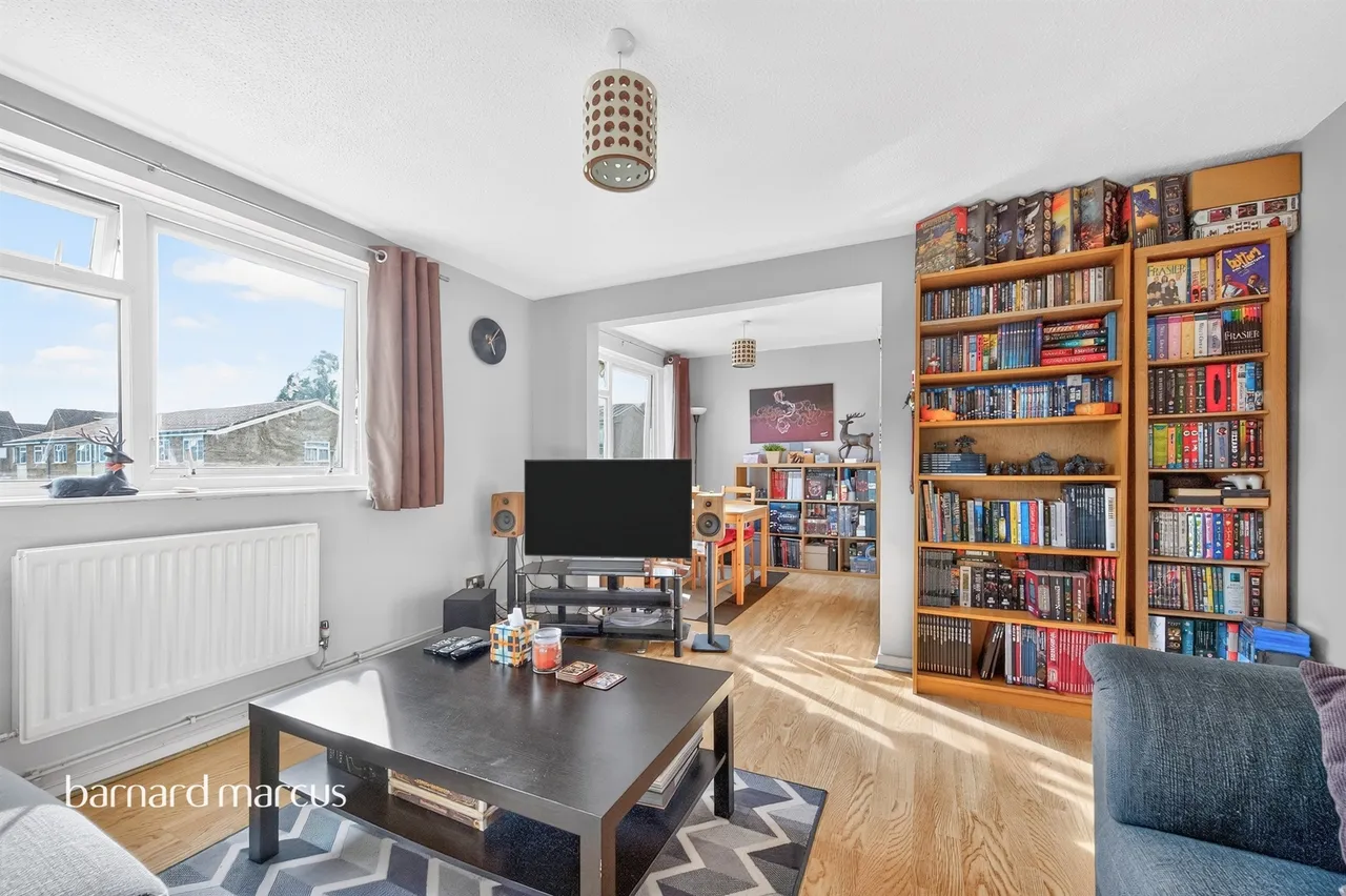 Gatley Avenue, Epsom, KT19, photo 11