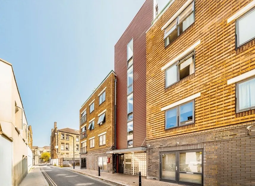 Mackintosh Lane, Homerton, E9, photo 7