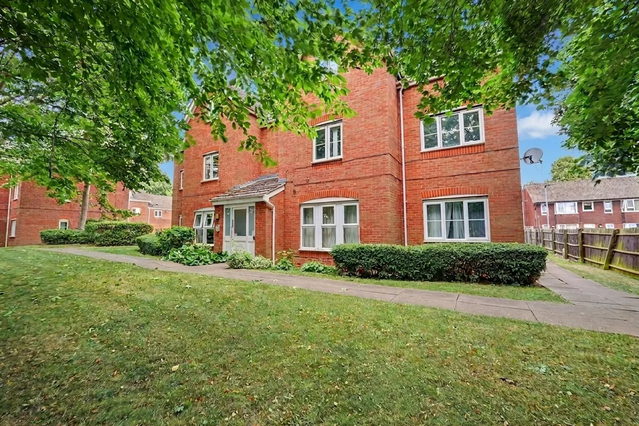 Hickory Close, Coventry, CV2, photo 12