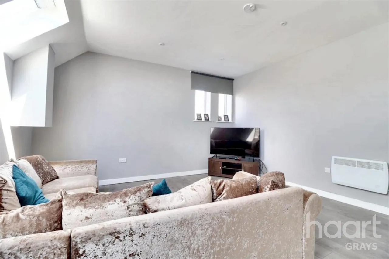 River View, RM16, photo 4
