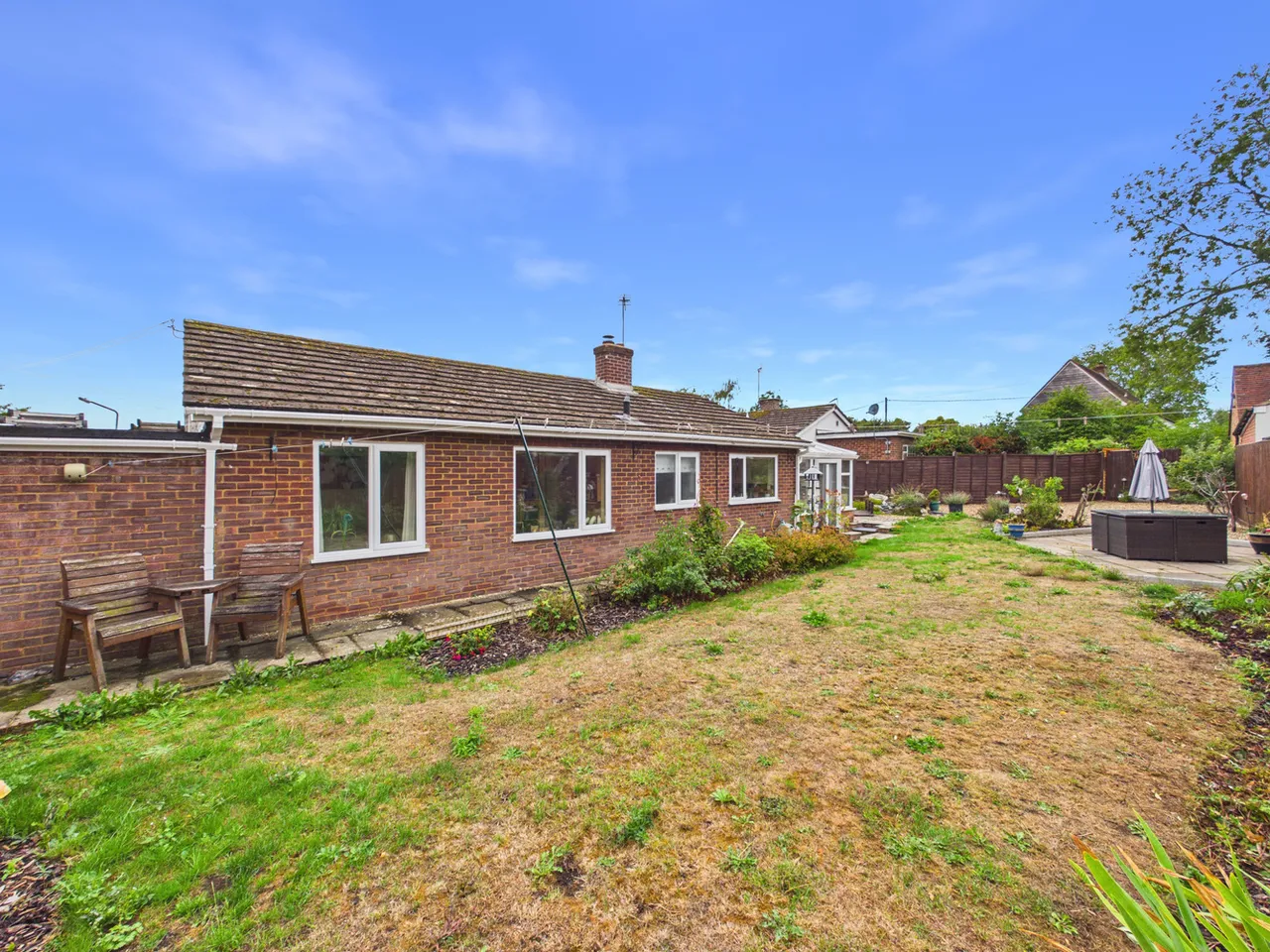 Hill View, Oakley, HP18, photo 6