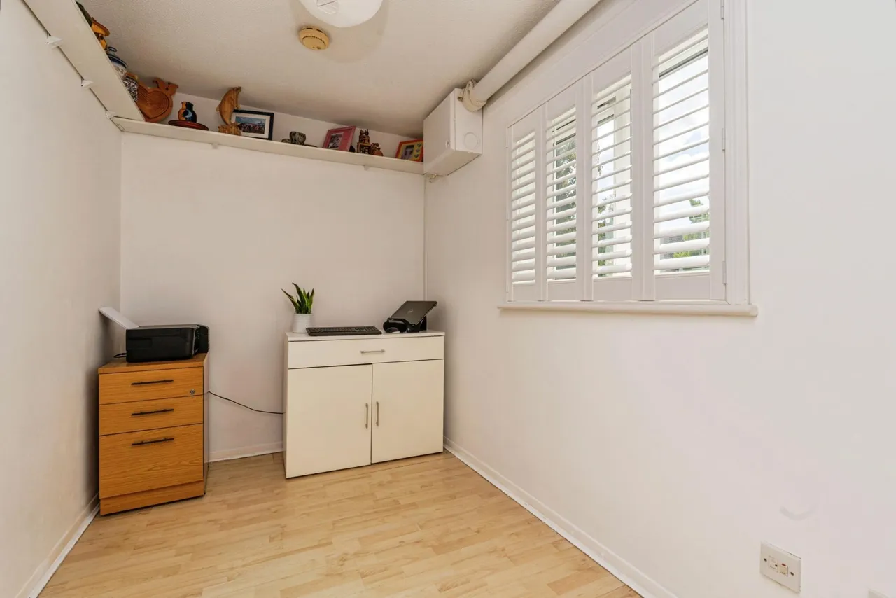 Timbermill Court, Haslemere, GU27, photo 16