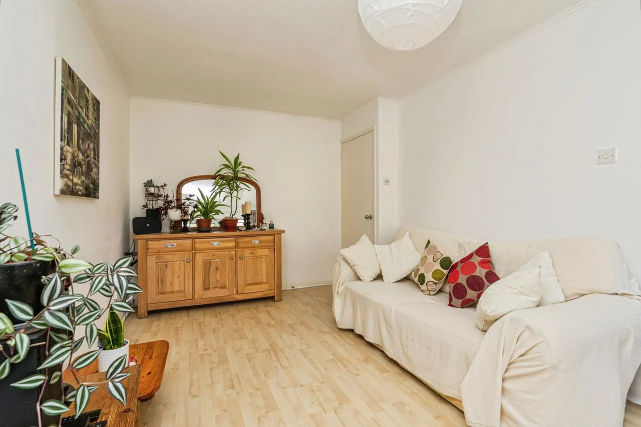 Timbermill Court, Haslemere, GU27, photo 7