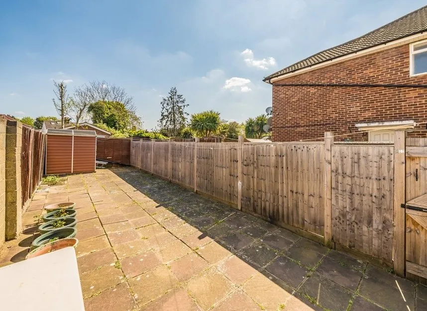 Hanworth Road, Hounslow, TW3, photo 5
