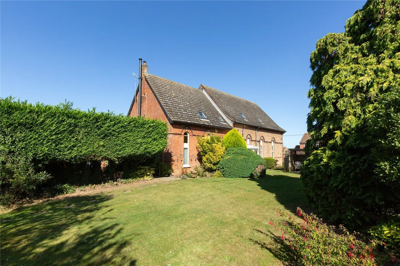 4 bed property for sale, Stocks Close, Great Bircham, PE31