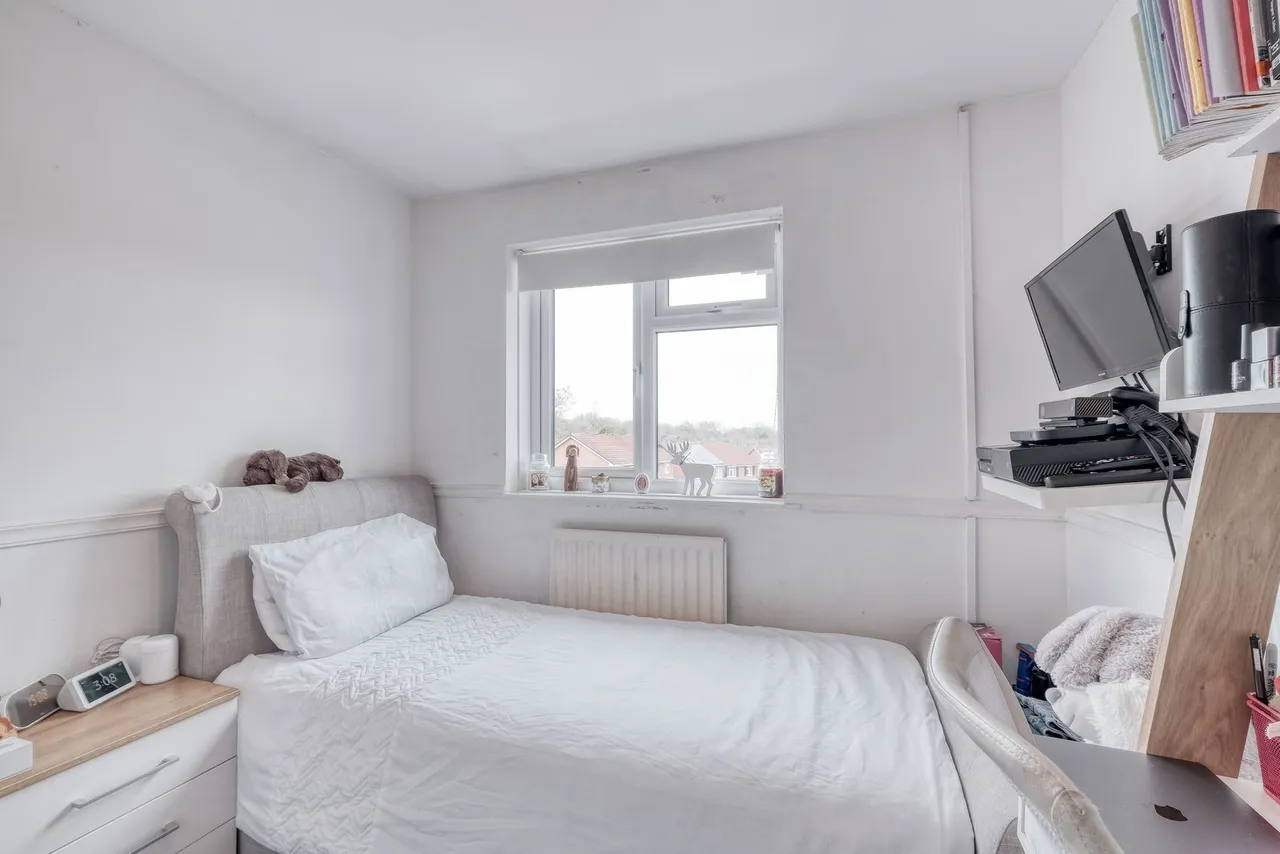 Lyall Gardens, Rubery, B45, photo 9