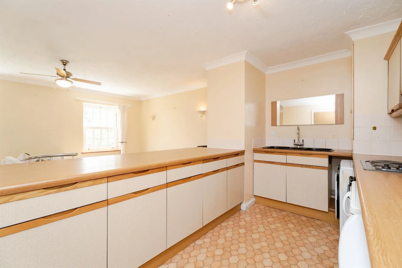Runton House Close, West Runton, Cromer, photo 3