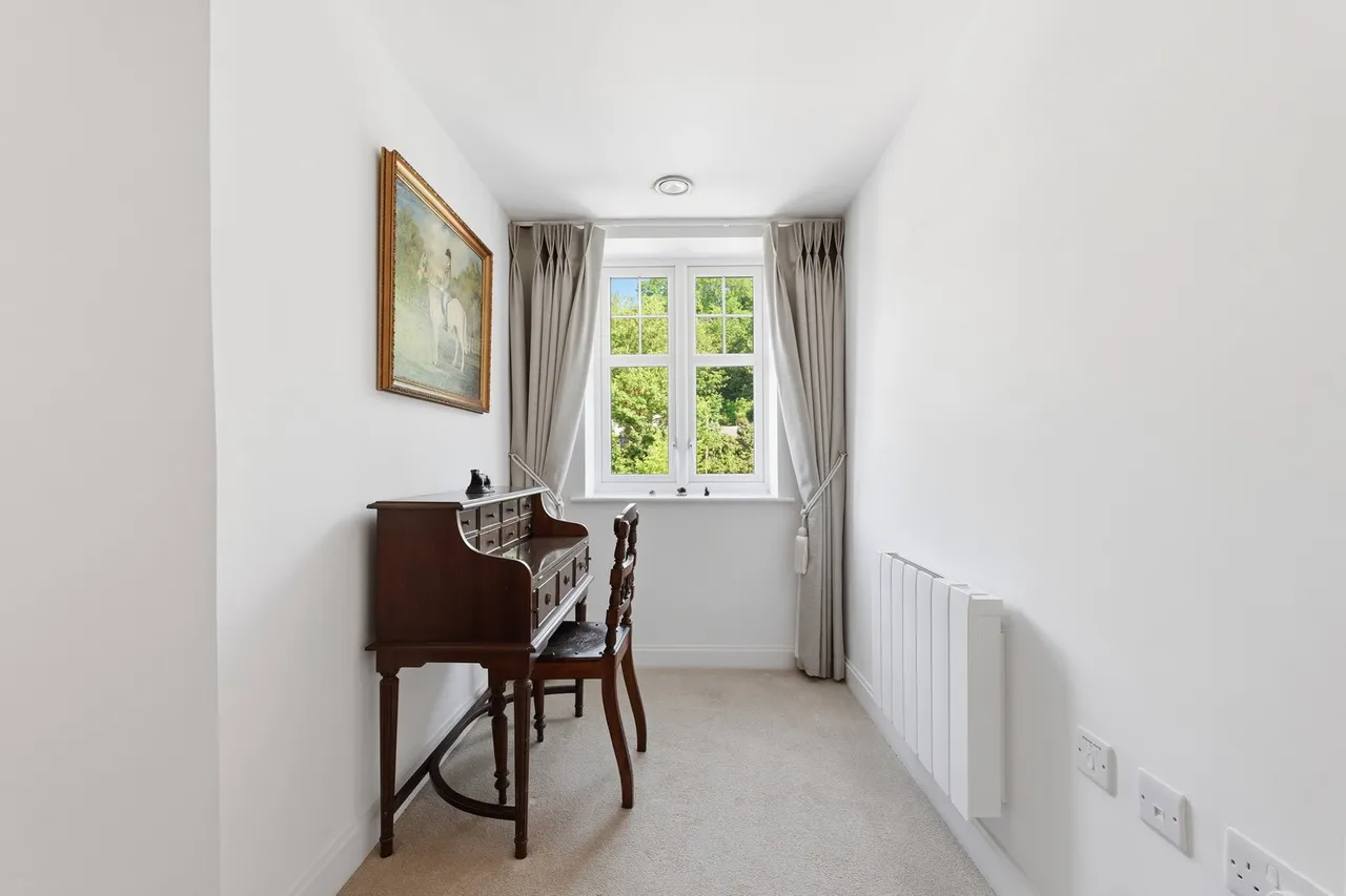 Wisteria Place, Burton Joyce, photo 11