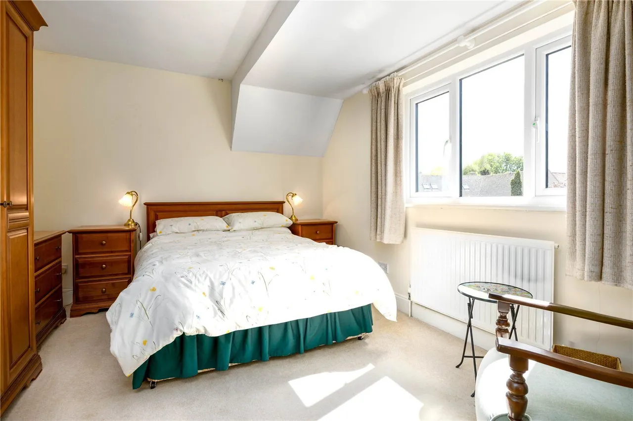 Home Farm Close, Shipton-under-Wychwo, OX7, photo 6