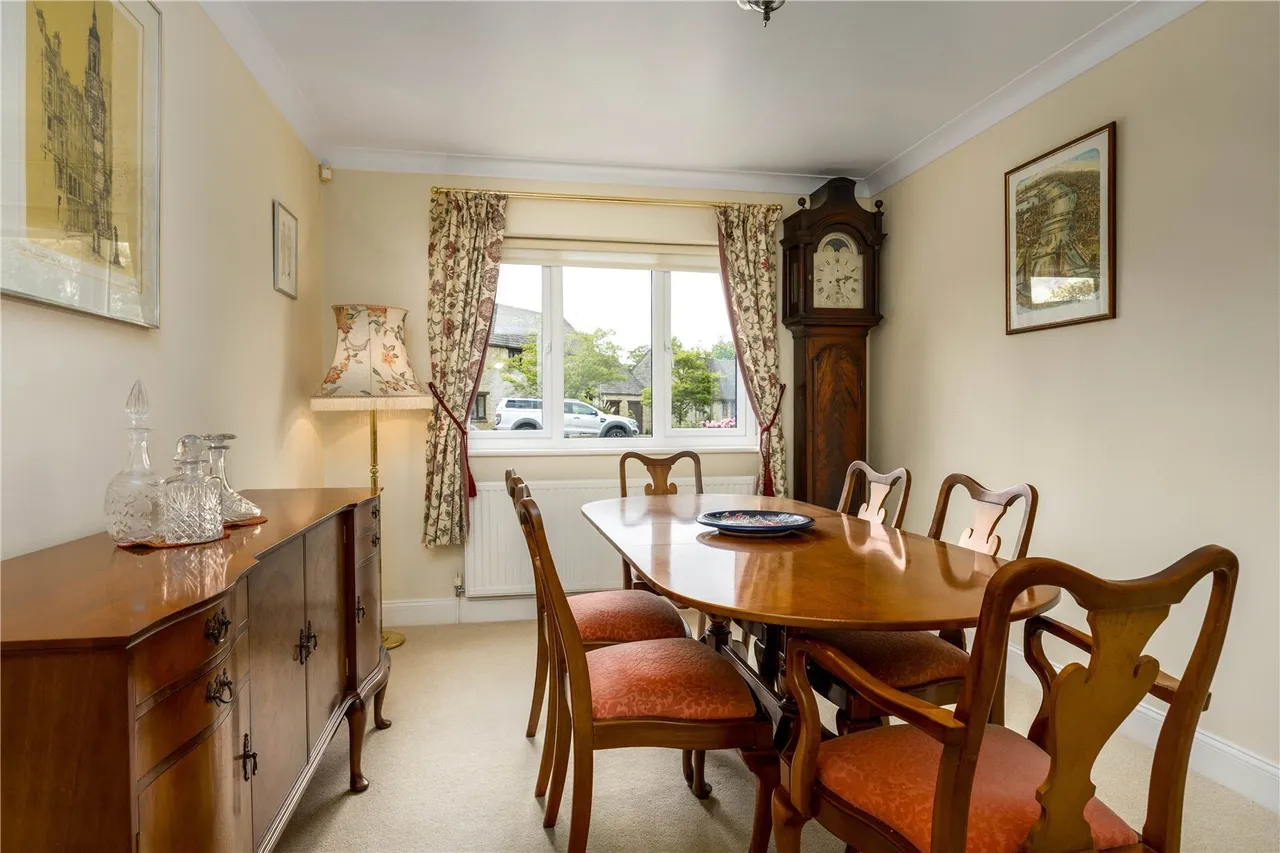 Home Farm Close, Shipton-under-Wychwo, OX7, photo 4