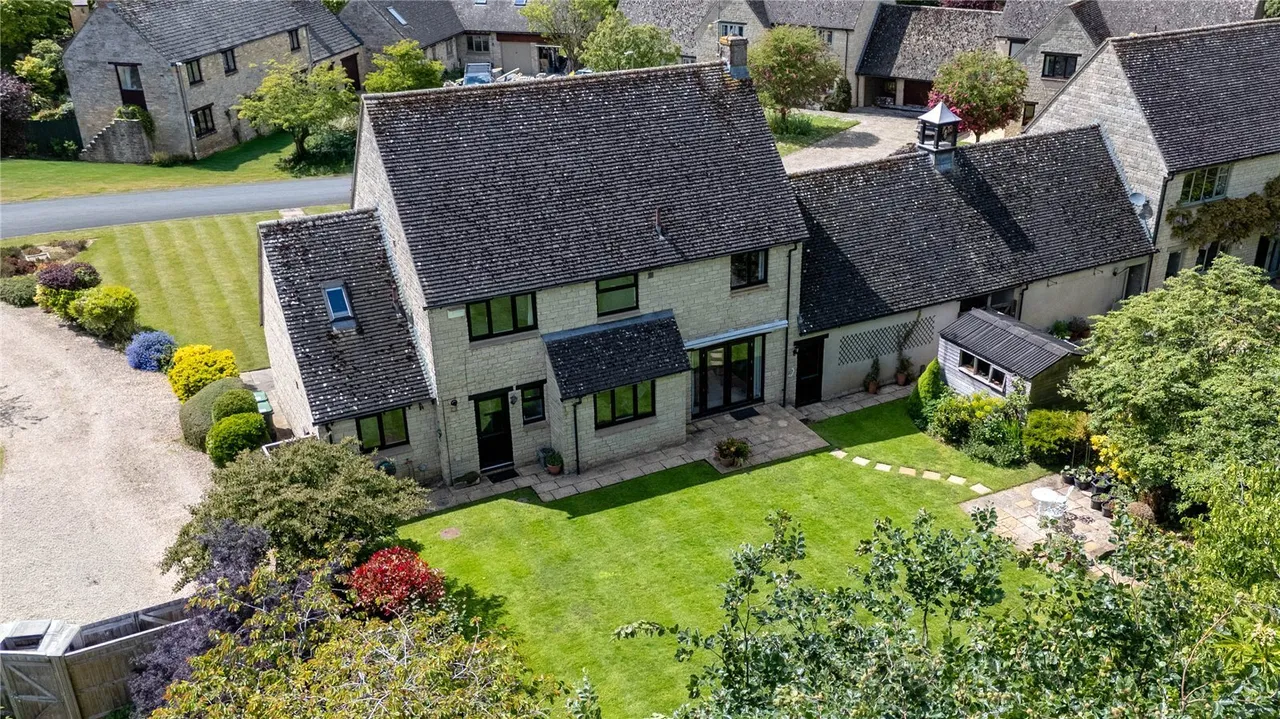 Home Farm Close, Shipton-under-Wychwo, OX7, photo 3