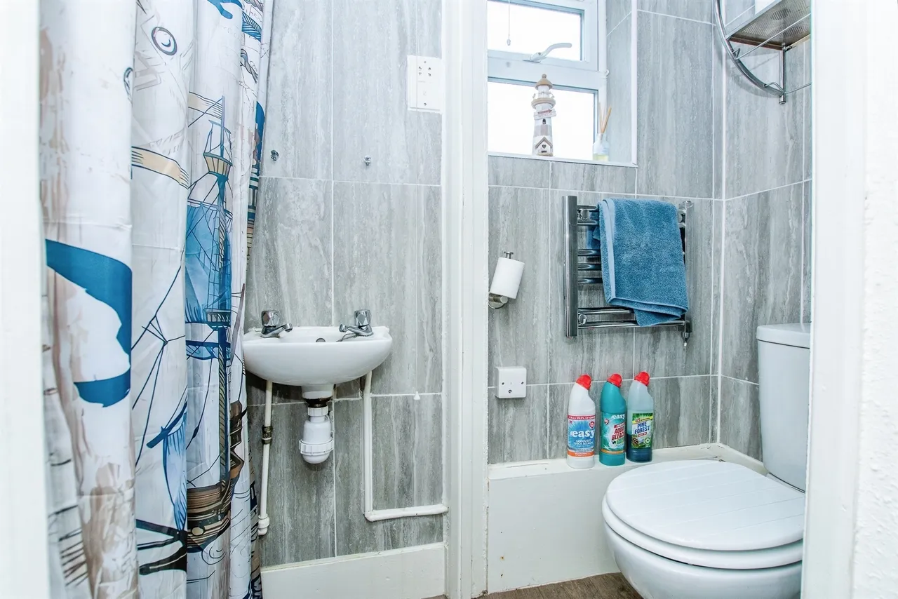 Mount Drive, Wisbech, PE13, photo 10