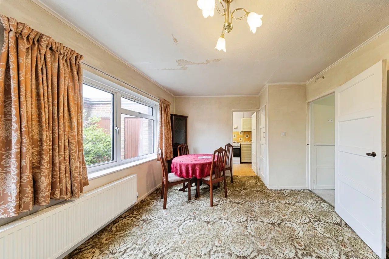 Hortonsfield Road, Yardley Gobion, Towcester, Northamptonshire, NN12, photo 9