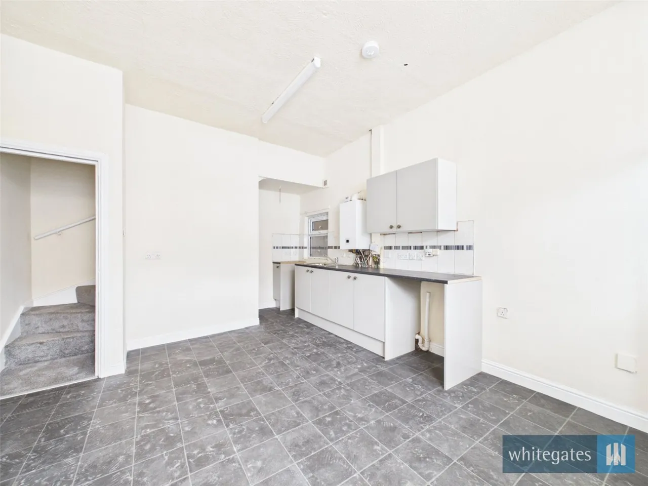 Kingswood Street, Bradford, BD7, photo 5