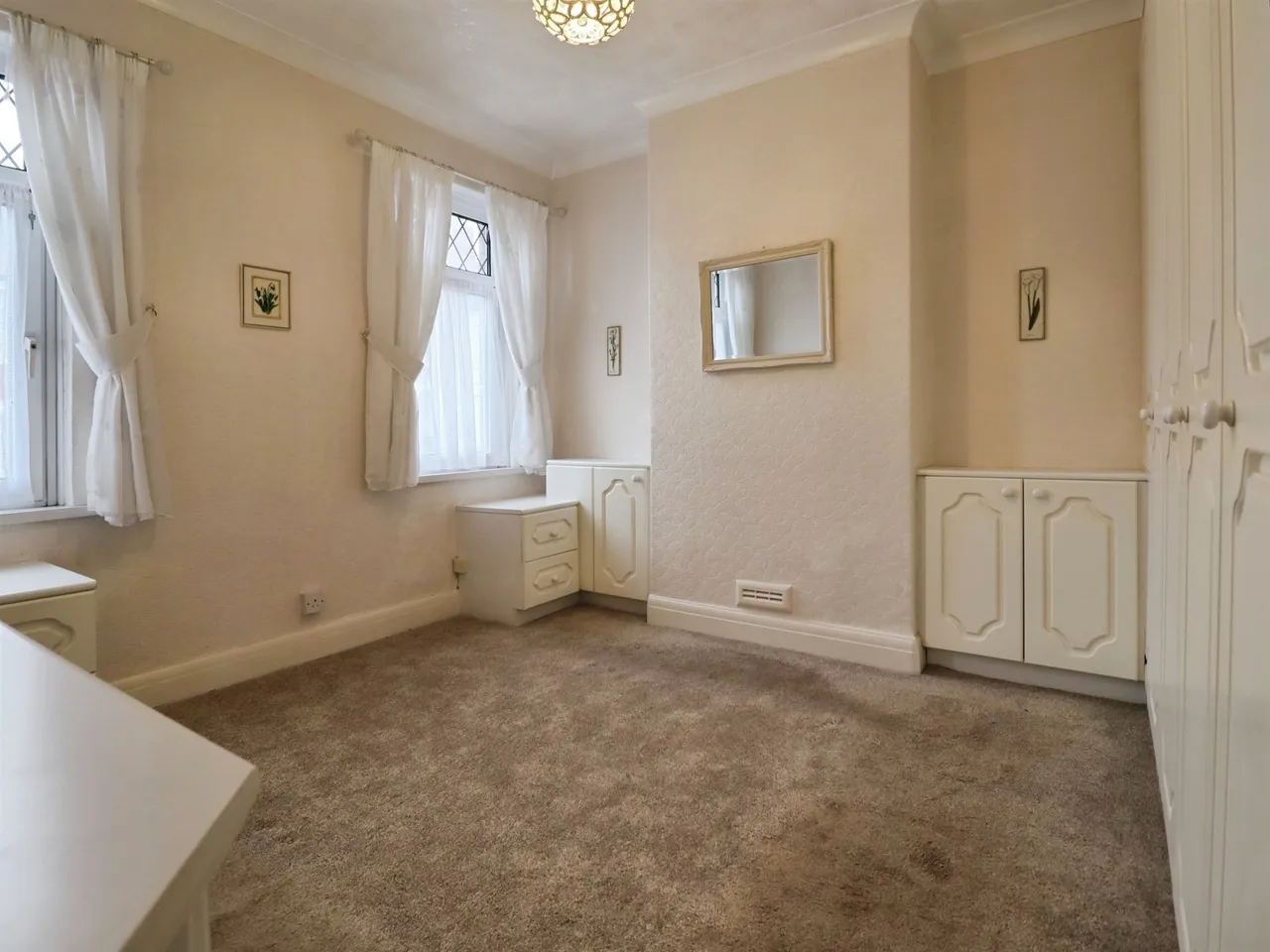 Woodlands Road, Barry, photo 7